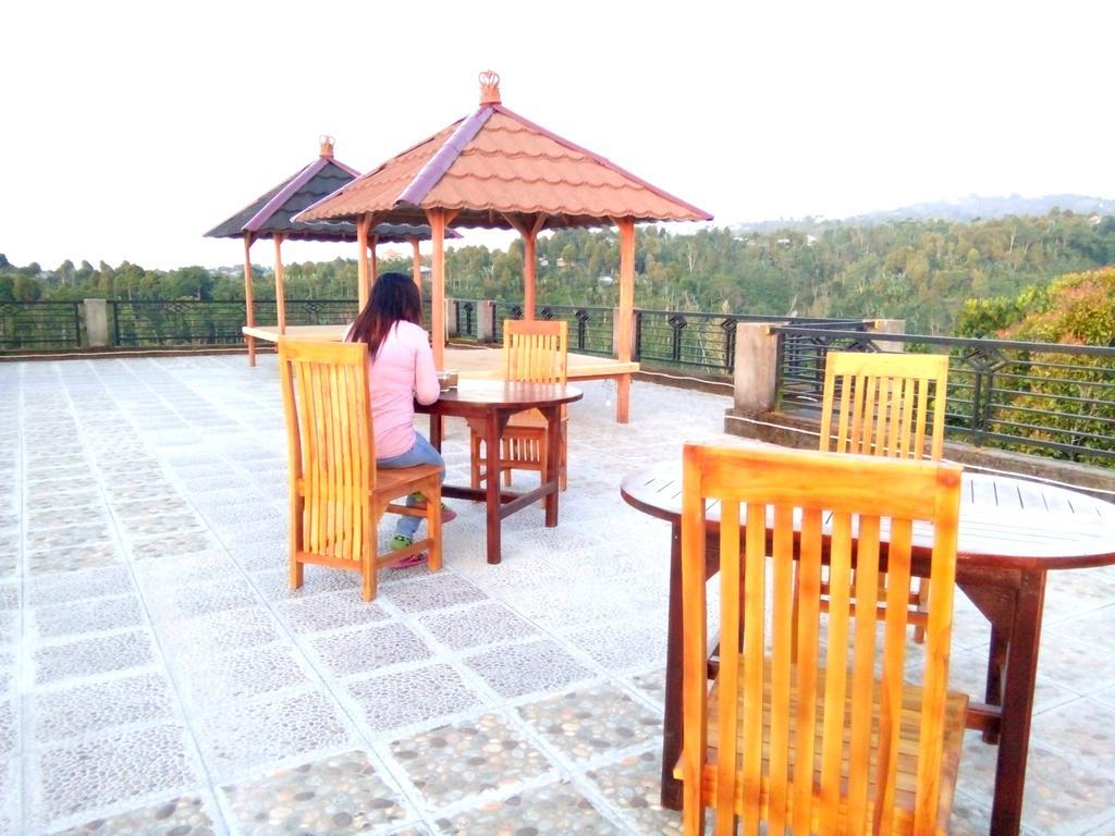 Rest Area 88 Guest House Tejakula Bagian luar foto