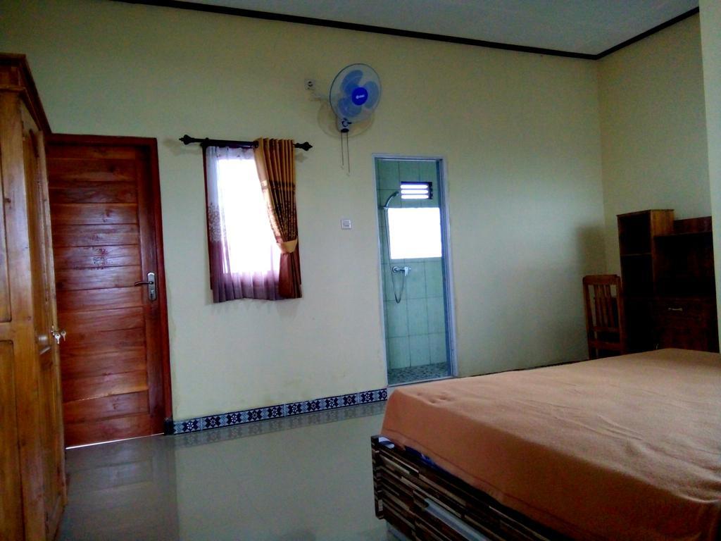 Rest Area 88 Guest House Tejakula Bagian luar foto