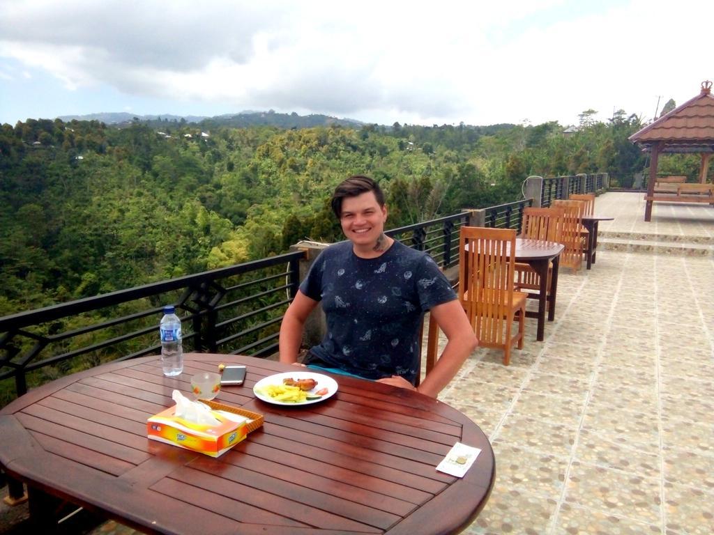 Rest Area 88 Guest House Tejakula Bagian luar foto