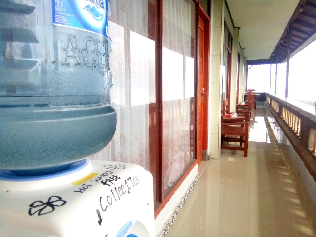 Rest Area 88 Guest House Tejakula Bagian luar foto